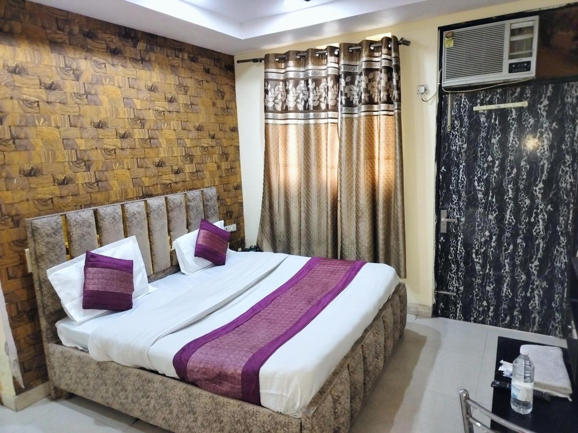 Hotel Green Snapper'100 M From Delhi University Near Isbt Kashmiri Gate 뉴델리 외부 사진
