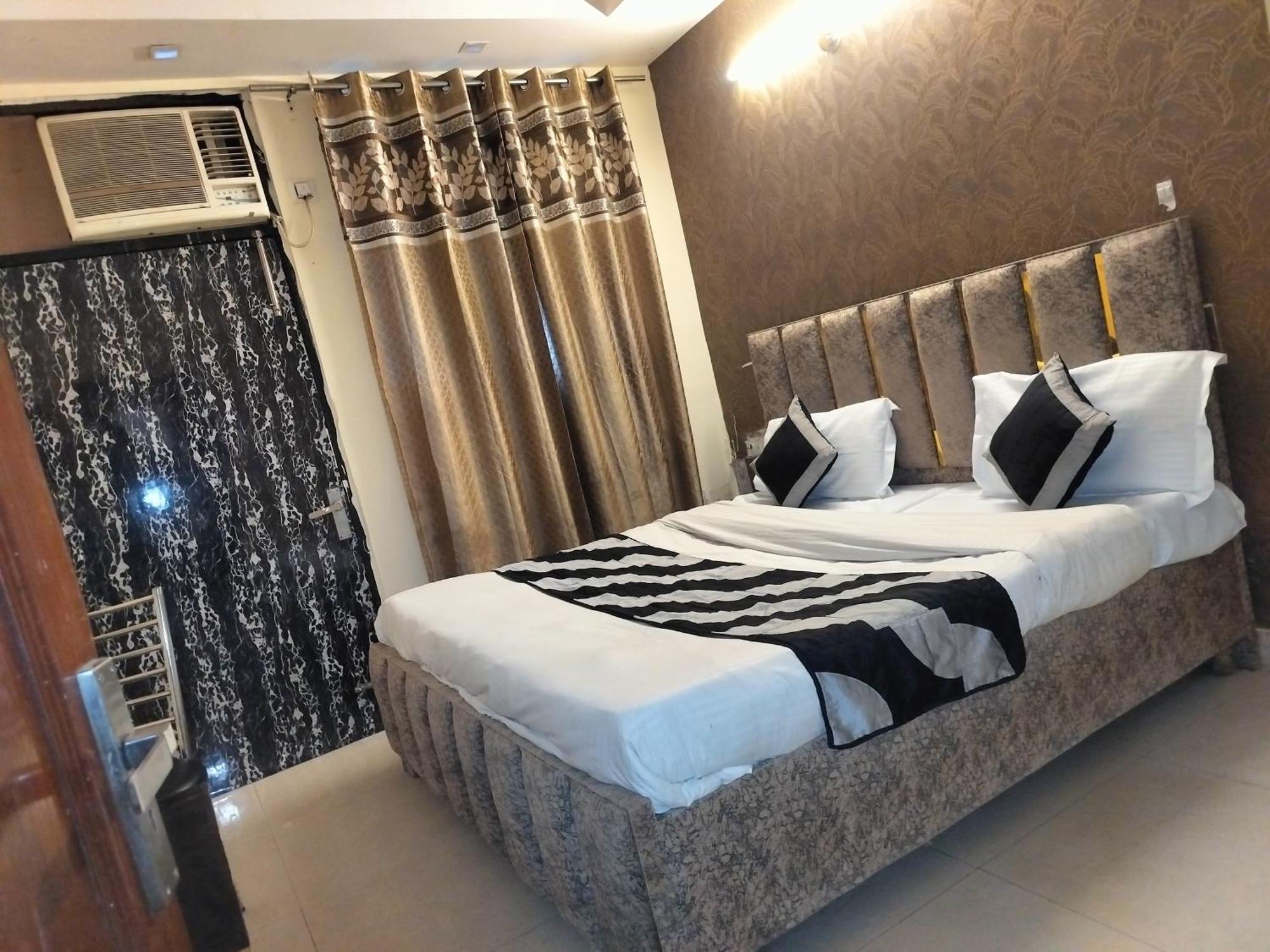 Hotel Green Snapper'100 M From Delhi University Near Isbt Kashmiri Gate 뉴델리 외부 사진